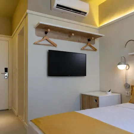 Hotel Guemuesluek 3*
