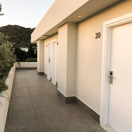 Отель Guemuesluek