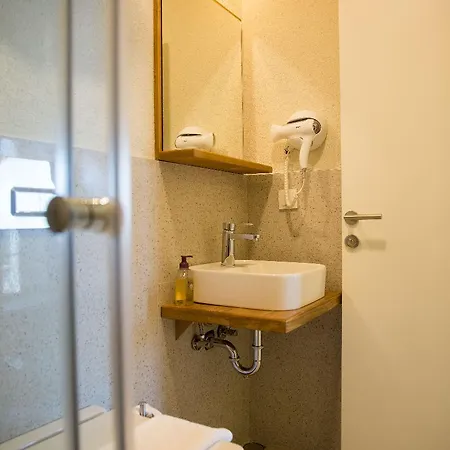 Guemuesluek Hotel 3*
